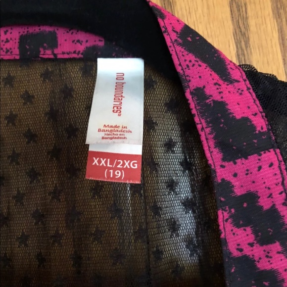 Top - Picture 2 of 2